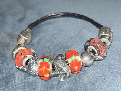 Chamilia Charm Bracelet With Christmas Theme - Beautiful Please See Description