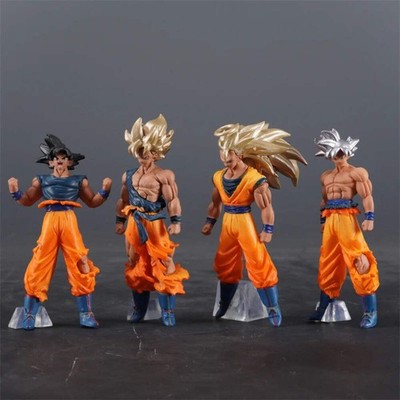 4 Stück Anime Style PVC Action Figur Set Sammlerstück Display Modell Spielzeug
