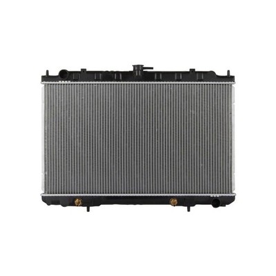 Engine Radiator for Nissan Maxima 2000-2003 Infiniti I30 2000-2001 I35 2002-2004