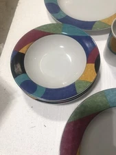 Mikasa Casual Classics EXHIBIT 3 Dinner Plates/3 Soup Bowls/ 1 Mug=7 Pcs