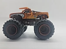 Hot Wheels Monster Jam Trucks El Toro Loco Chroma Frost Crushable Car Series