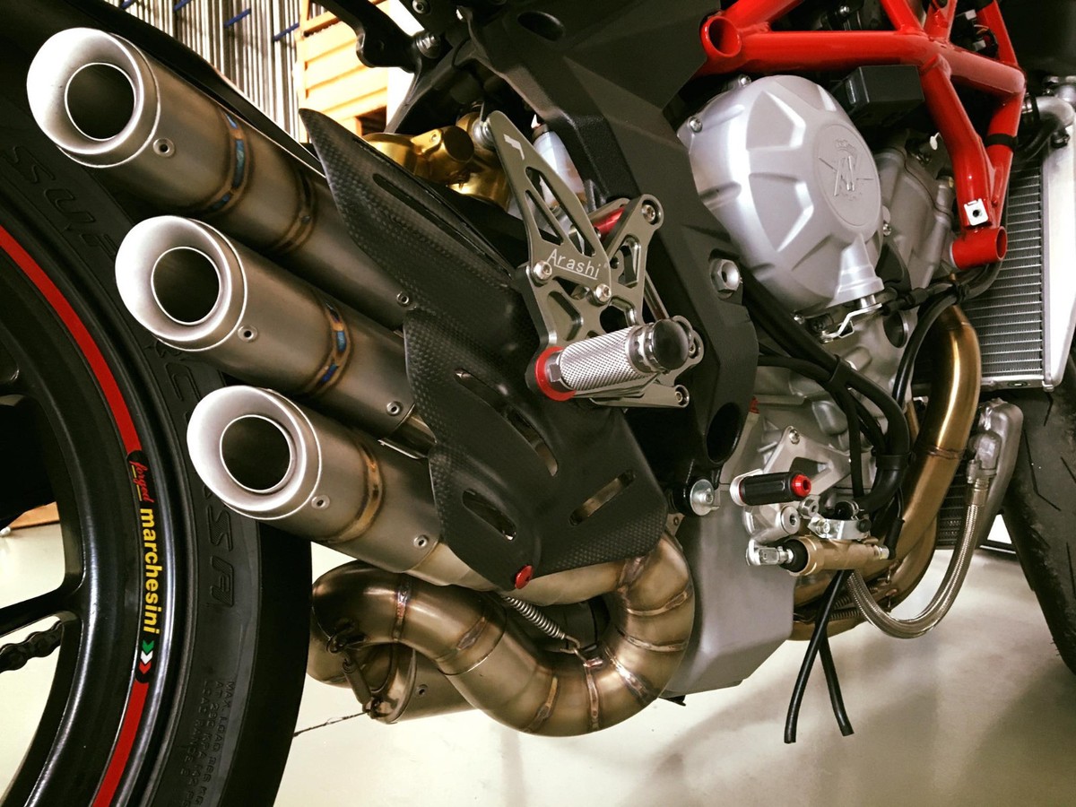MV Agusta Brutale 800RR マフラー s-l1200.jpg