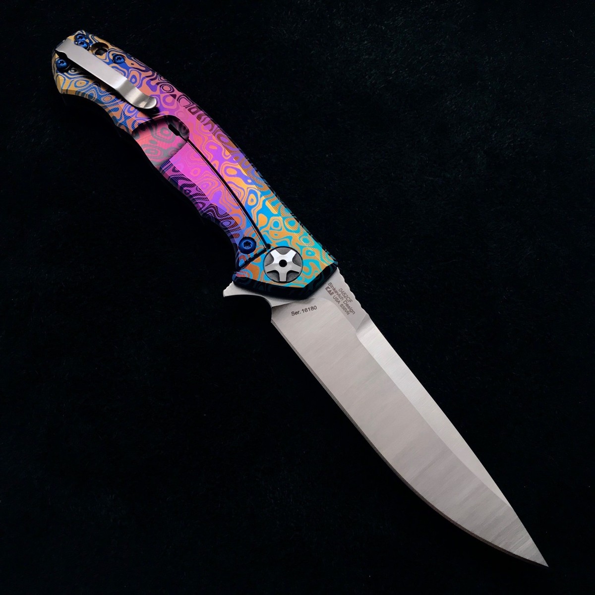 Zero Tolerance ZT 0452CF Plain Edge Folder BWL Flomascus Ano