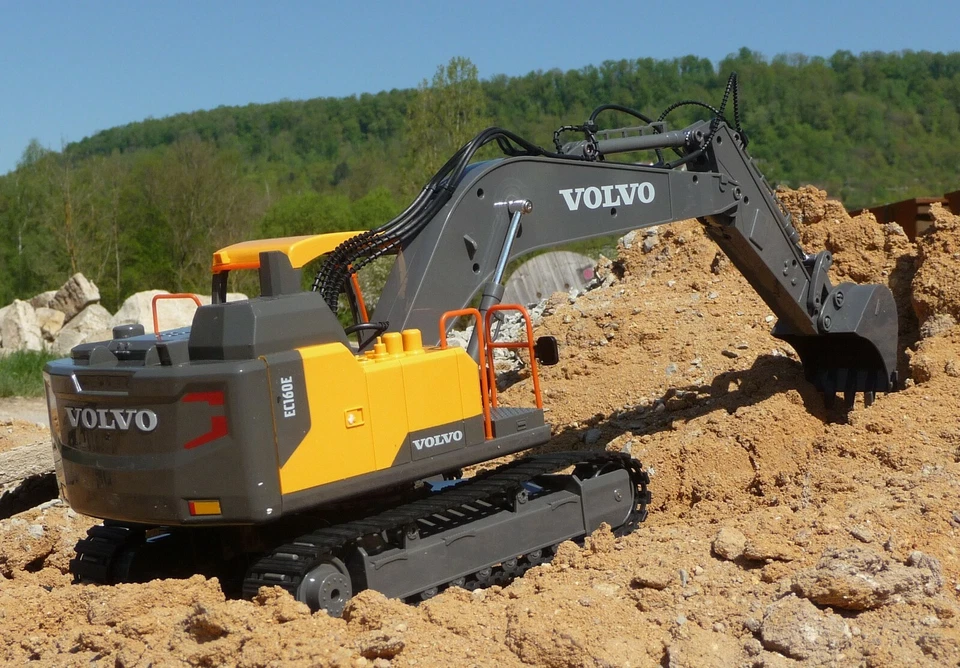 RC SCHAUFEL BAGGER VOLVO mit 17 FUNKTIONEN & 61cm Länge Ferngesteuert 2,4GHz 803 - Bild 4 von 4