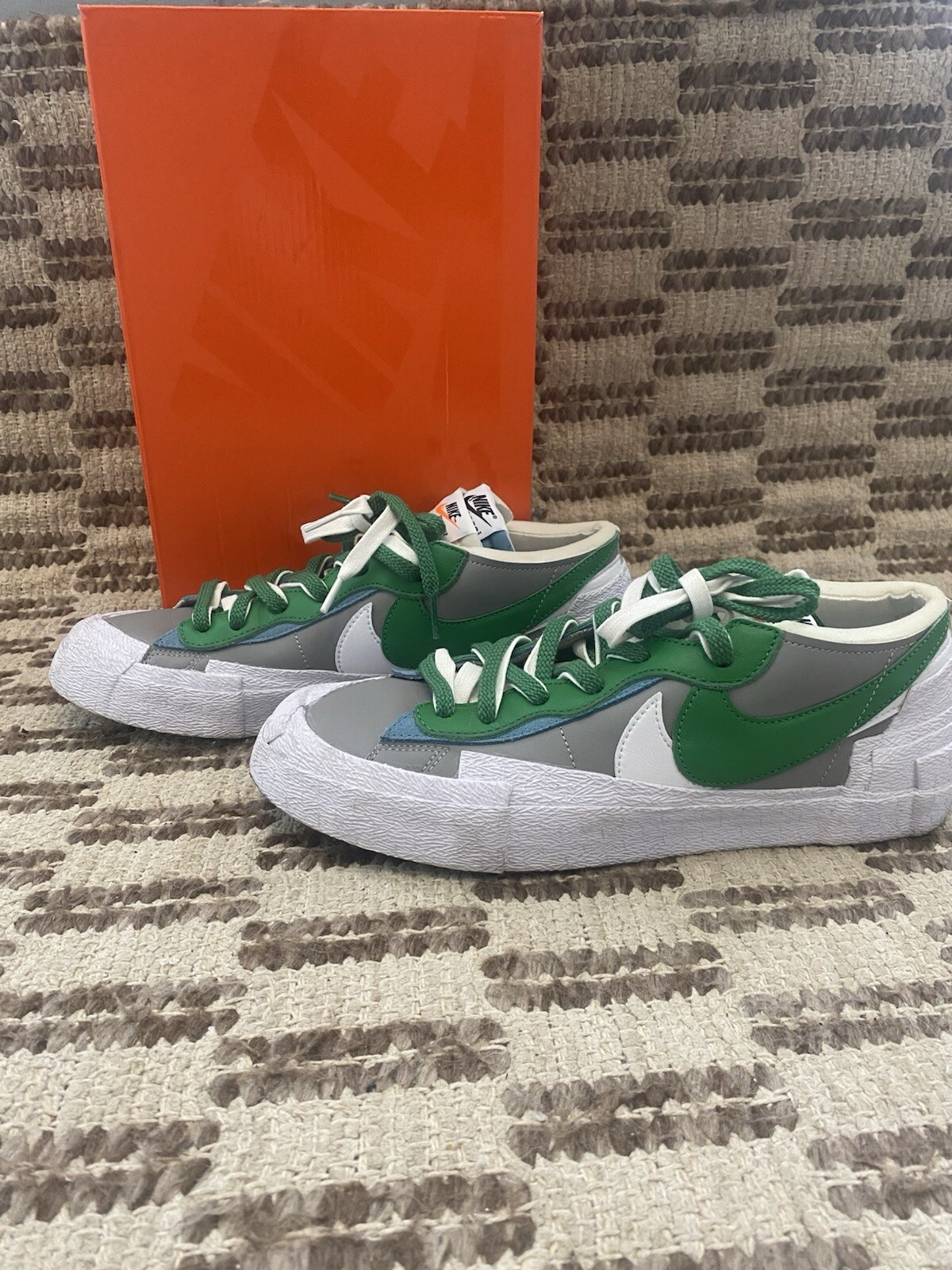 SACAI X NIKE Scarpe da ginnastica Nike Sacai Blazer x basse doppio pizzo e linguetta con scatola