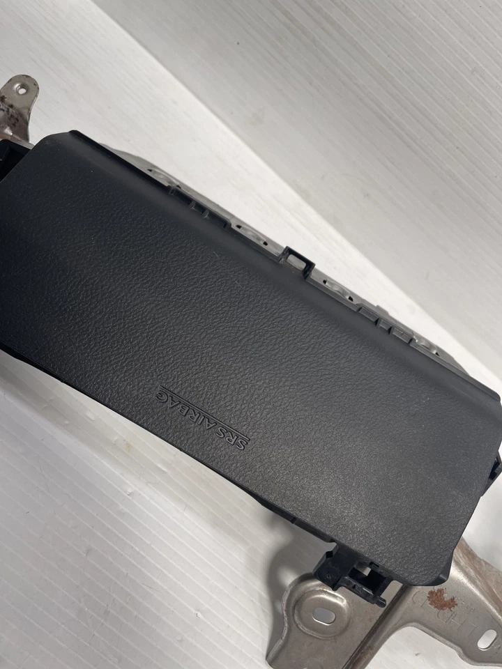 ✅2014-2015-2016 LEXUS IS-250 STEERING WHEEL, DRIVER KNEE AIRBAG OEM✅ - Image 3 of 4