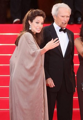Actress Angelina Jolie director Clint Eastwood arrive for the 'Cha- Old Photo 4