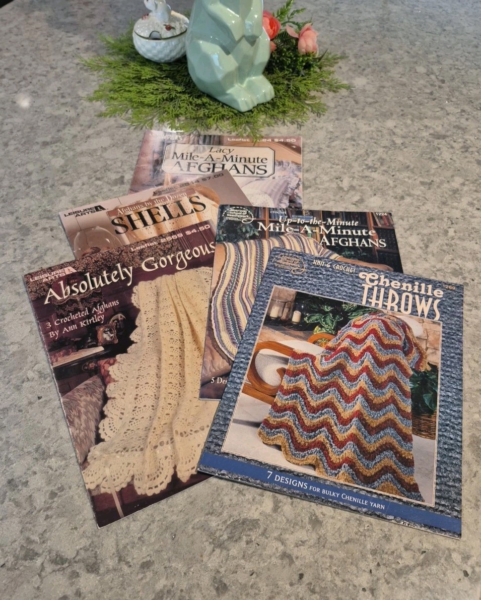 Afghan Crochet Knit Pattern Books ~ Leisure Arts, American Needlework Lot Of 5