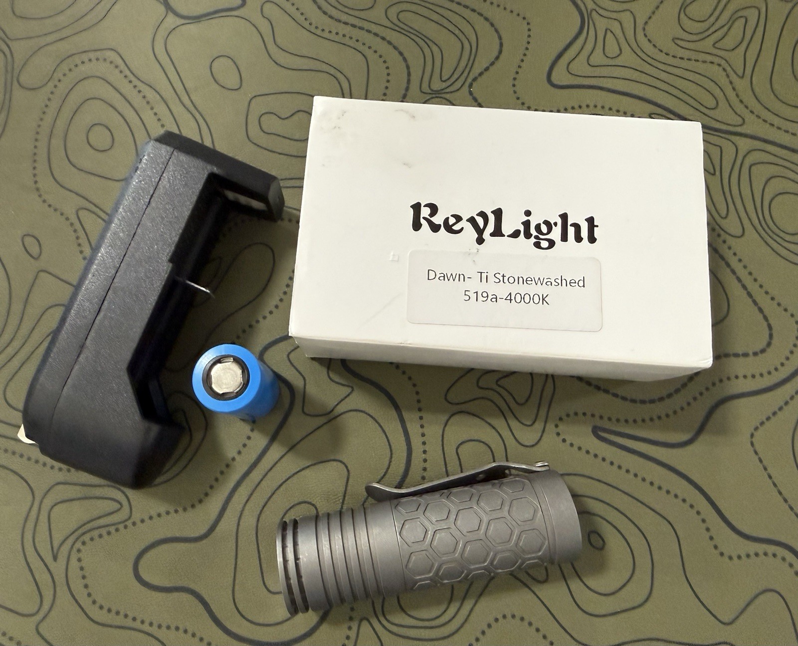 ReyLight Dawn Hex - Ti *Battery And Charger* FREE Shipping