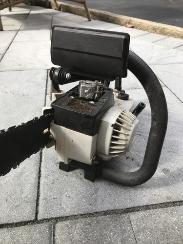 358.355061 Craftsman Chainsaw, FOR PARTS 2.3 16” - Picture 6 of 9