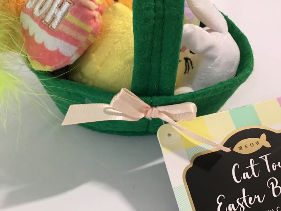 GMason Meow Cat Toy Easter Basket w/Catnip Includes 5 Toys NEW - Image 2 of 4