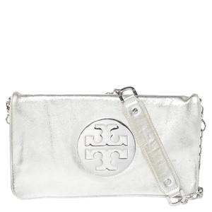 silver tory burch clutch