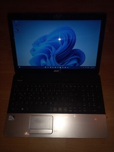 Acer Aspire E1-531, 2.20 GHz Dual-Core,4 GB Ram, 250 GB HDD, Webcam, HDMI Win 11