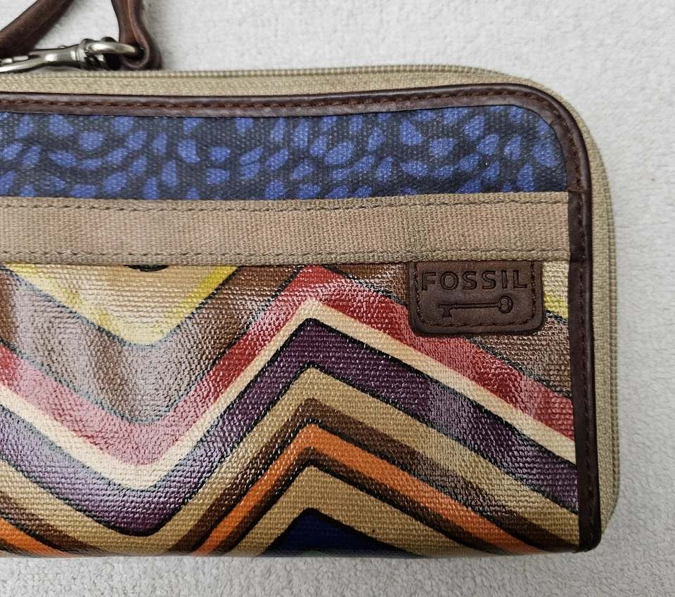 Fossil Mujer Pequeño Vinilo Cremallera Portatarjetas Monedero Rayas Usado Buen Estado Foto 2 de 4
