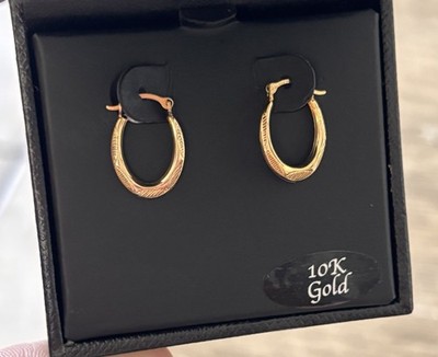Neu mit Etikett Macy s kleine ovale Creolen 10 K massiv Gelbgold strukturiertes Fischgrätmuster