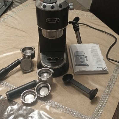 De'Longhi EC685 Espressomaschine mit Milchaufschäumer, E.S.E.-Pads, Zubehör