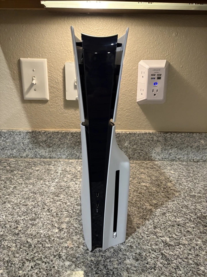 Paquete Completo PS5: Mando Doble 2-Cargador Remoto 7 Juegos y Accesorios Foto 4 de 4