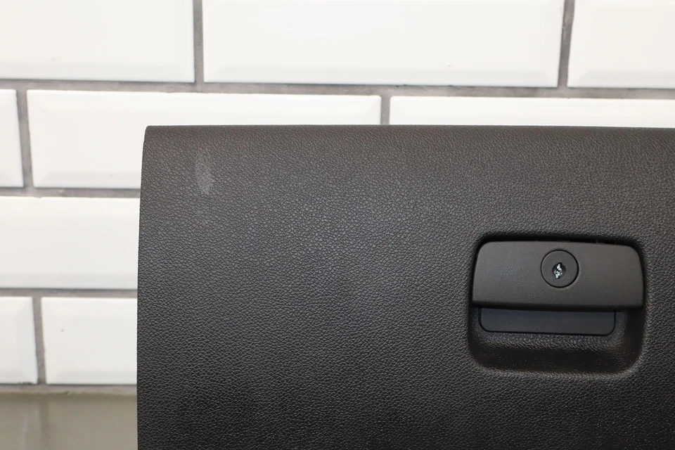 07-13 GMC Yukon XL GMT900 OEM Glove Box Compartment (Ebony 196) - Image 2 of 4