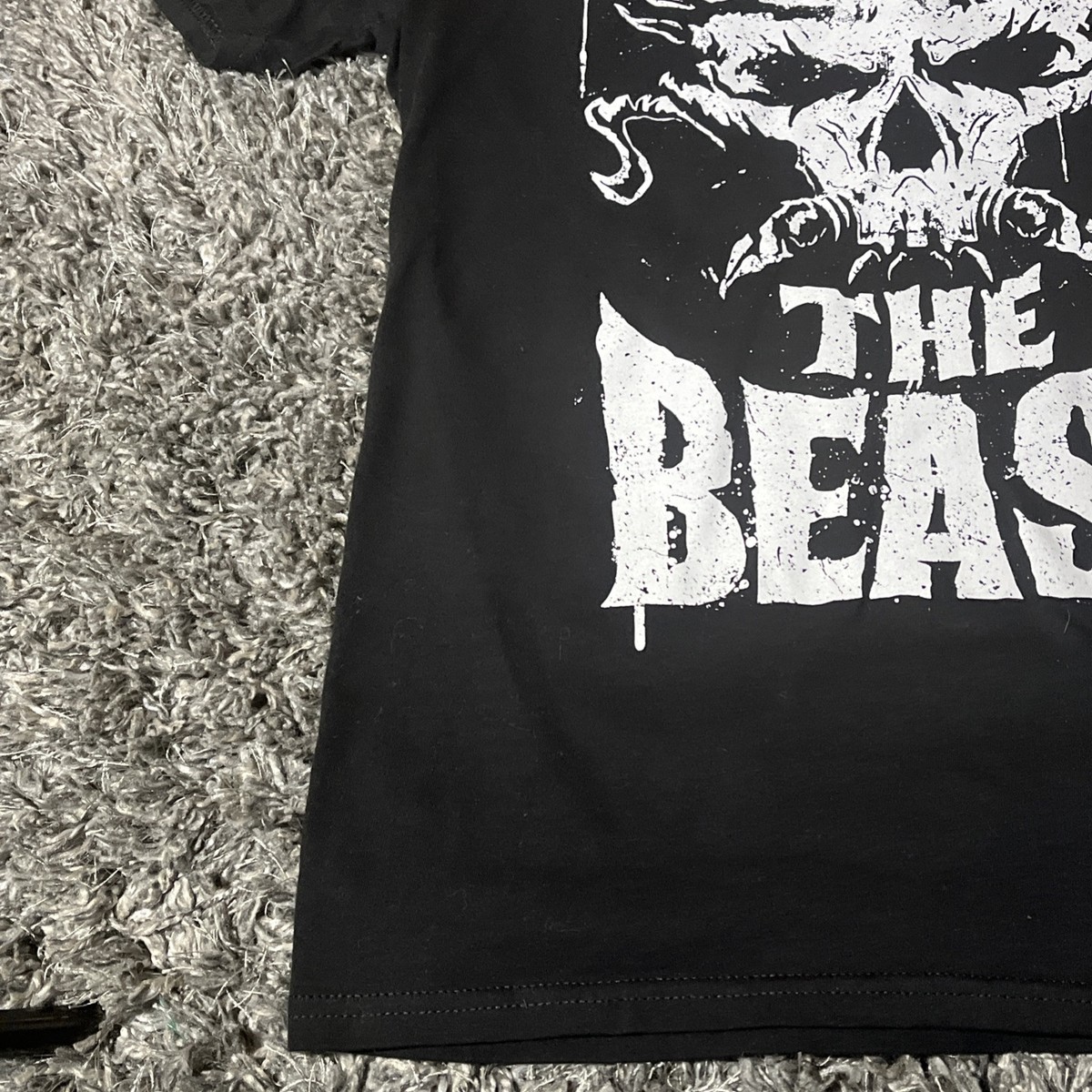 Feed The Beast WWE Tag Brock Lesnar Skull Carnage Medium Black T 