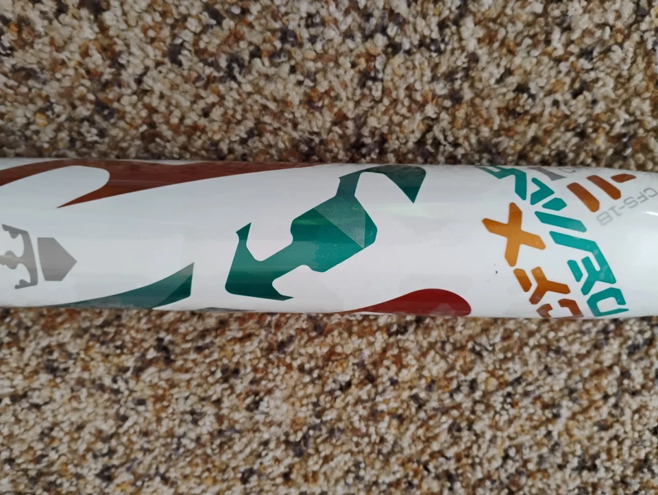 Bate de softbol lanzamiento rápido 2018 nuevo ⚾Super Hot🔥 Demarini WTDXCFS-18 30/19 CF (-11) Foto 4 de 4