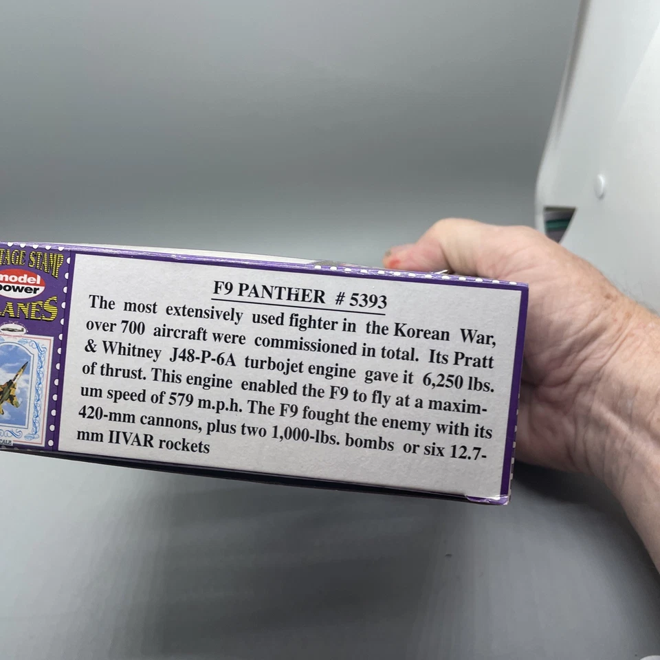 Sellos de franqueo aviones 1:100 F9F Panther USMC VMFT-20, NUEVO EN CAJA 5393-1 Foto 3 de 4