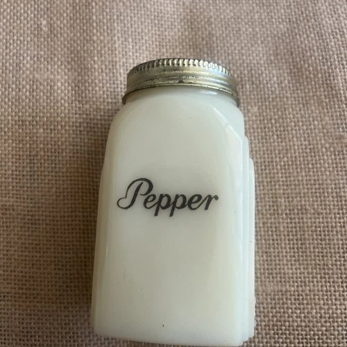 McKee Roman Arch Vintage Pepper Shaker