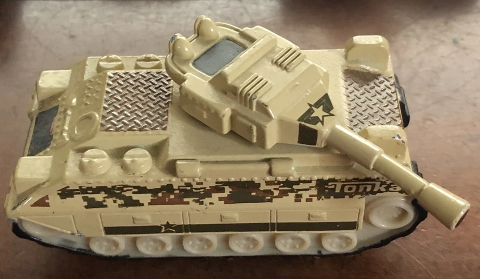 Tonka Hasbro Funrise 2013 tanque bronceado desierto ruedas militares torreta giratoria metal Foto 4 de 4