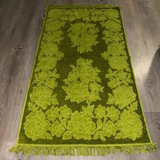 Vintage 70s St Marys Cotton Bath Towel Green Mid Century 24x42 New Deadstock