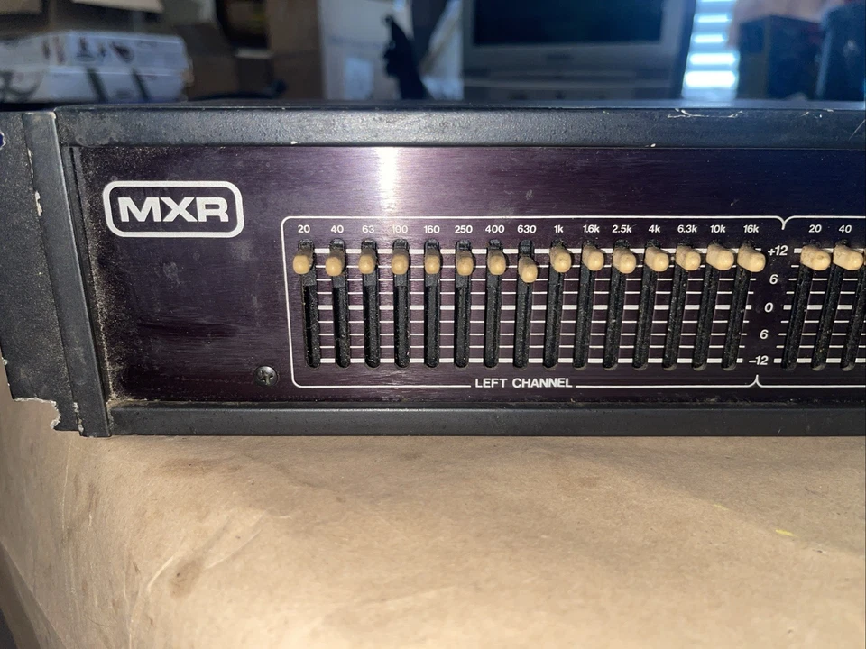 Ecualizador de ecualizador MXR estéreo quince doble 15 bandas, modelo 127 - sin probar Foto 3 de 4
