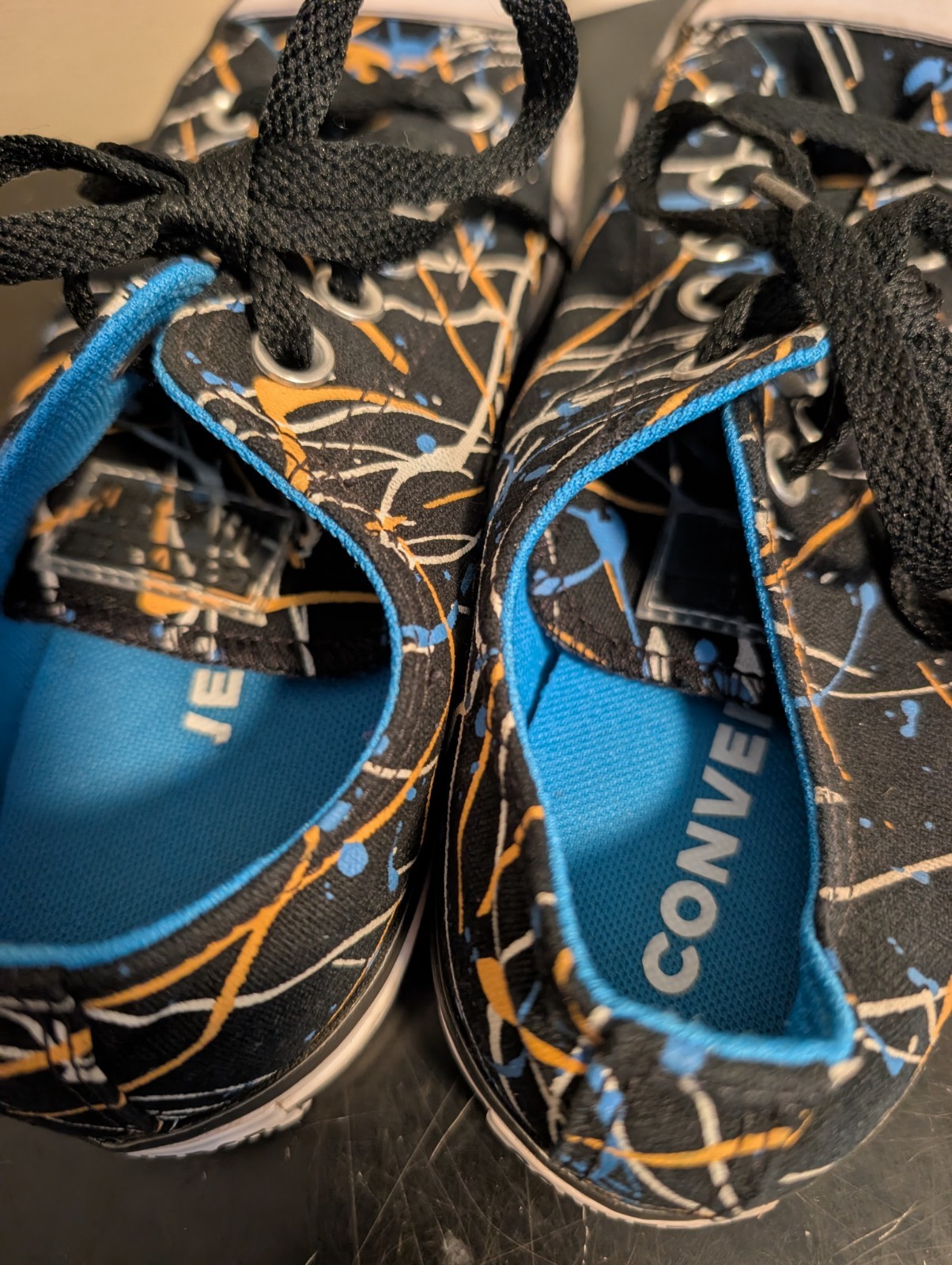 Converse Chuck Taylor All Star Paint Splatter 170810F Low Top Men's 6 Sneakers thumbnail 3