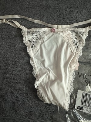Victoria Secret Soft Touch Lace Rosebud Trim White Thong Size Large NWT