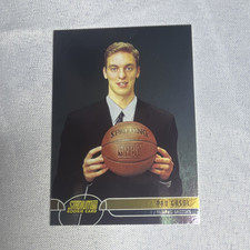 Topps Stadium Club 2001-02 Pau Gasol Memphis Grizzlies Rookie #103 Card. rookie card picture