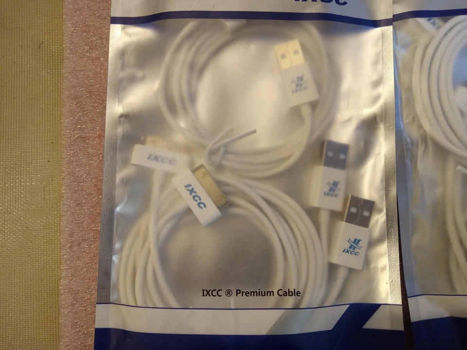 LOTE DE 3 CABLES APPLE IXCC 3 PIES 30 PINES BLANCOS ¡¡PAQUETE DE 3 CON 30 DÍAS DE GARANTÍA!!! Foto 2 de 4