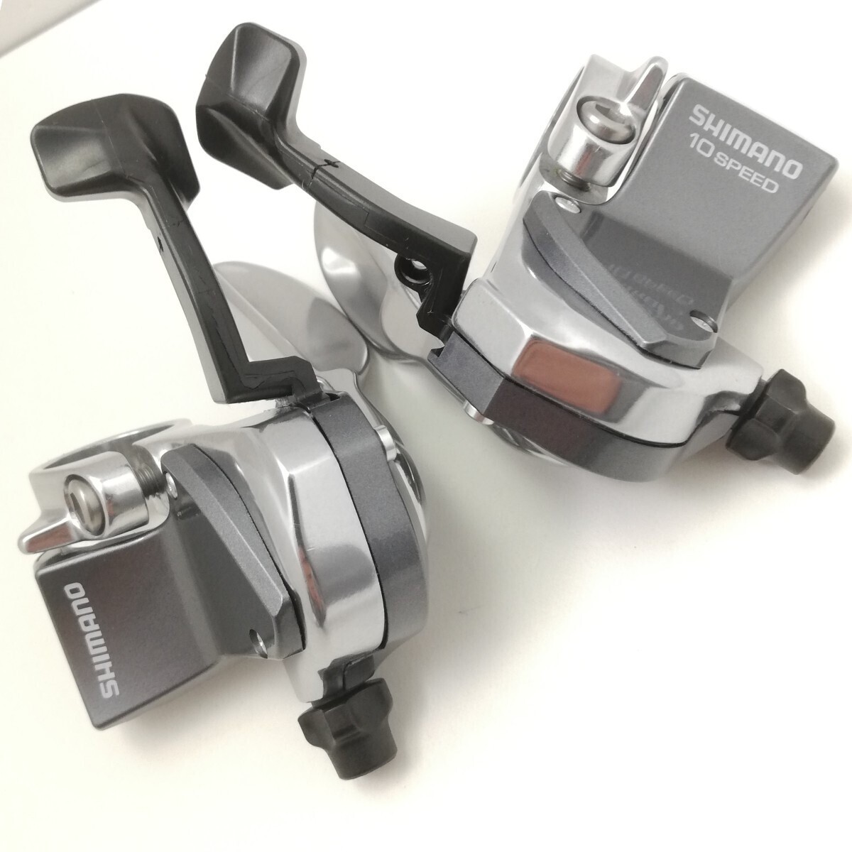 Shimano R770 Flat Bar Road Hybrid Shifters Pods Right Left