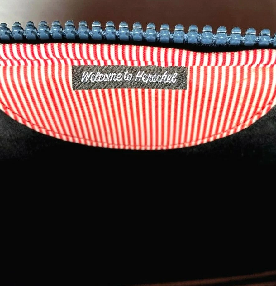 Herschel Tablet and Ebook Case - 11" x 7.5" - Red - Image 3 of 3