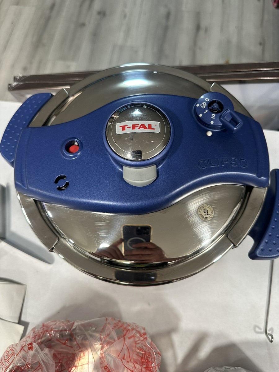 T-FAL Clipso Stainless Steel Pressure Cooker 6L INOX 18-10 Blue W/ Accessories | eBay T-FAL Clipso Stainless Steel Pressure Cooker 6L INOX 18-10 Blue W/ Accessories | eBay