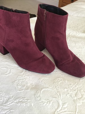 burgundy boots size 7