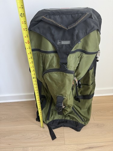 REI Rolling Backpack Wheeled Duffle Travel Luggage 36” Green Black