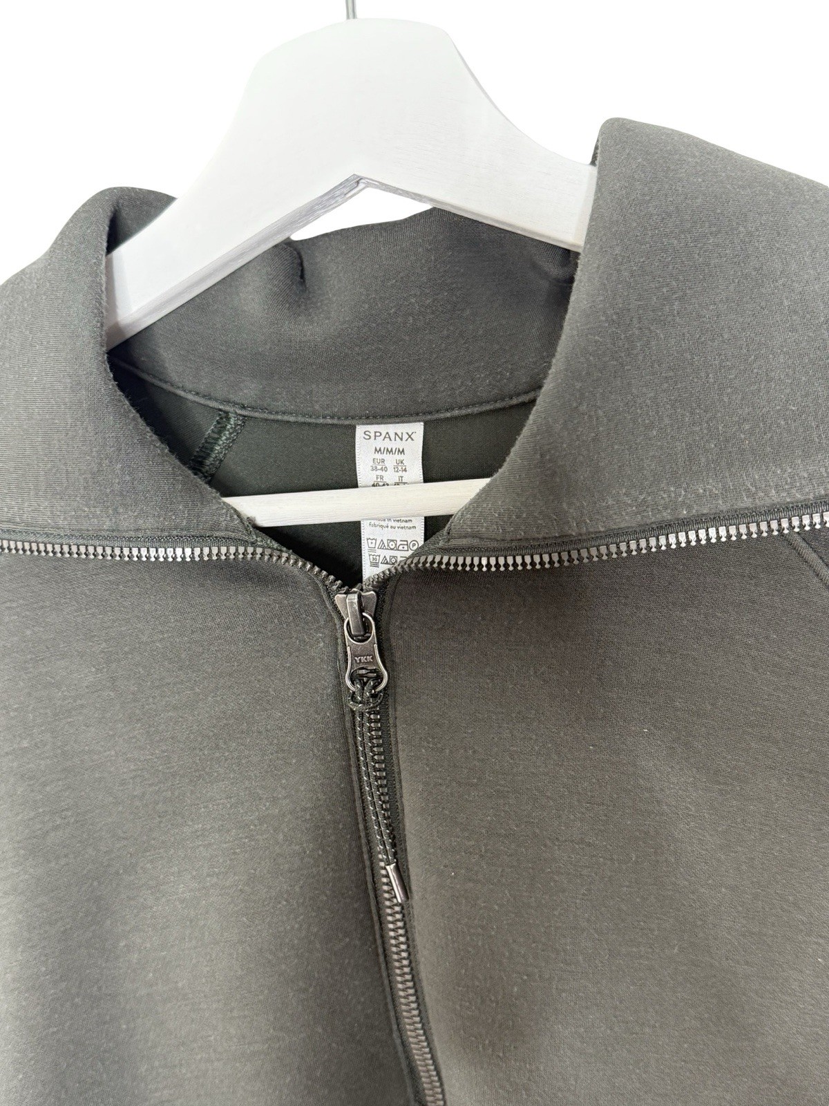 SPANX Medium Black/gray Air Essentials Quarter Zi… - image 2