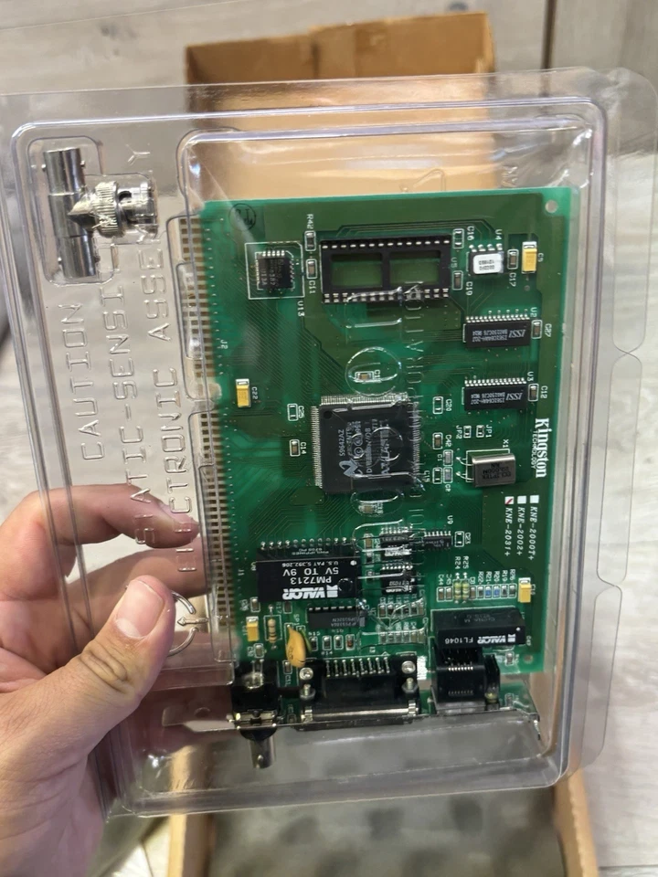 Kingston Technology KNE-2031+ - Image 4 of 4