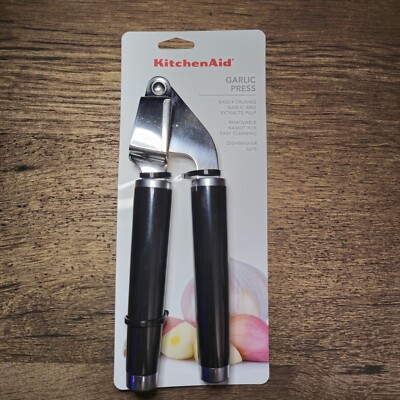 Kitchen Aid Garlic Press, Black, KE132OHOBA, Easy Clean w/removable Basket, NEW!