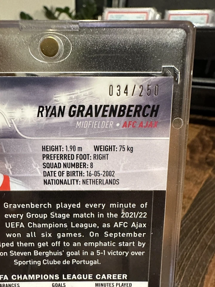 Ryan Gravenberch /250 2021-22 Topps Aqua Wave Refractor - Ajax Netherlands - Image 2 of 2