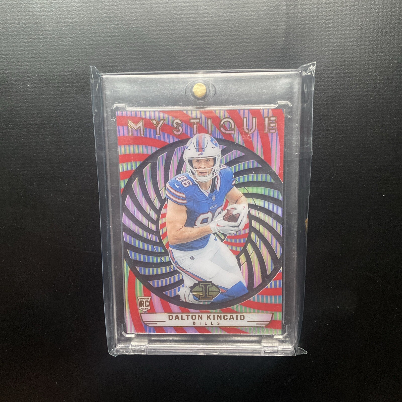 2023 Panini Illusions - Mystique Red #7 Dalton Kincaid /199 (RC)