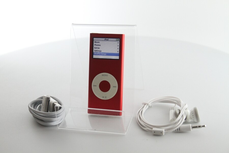Apple iPod nano A1199 8GB MP3 Player (Product Red) 2nd Gen