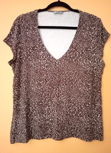 M&S Capped Sleeve Stretchy fine Leopard Print V Neck Top T- Shirt Sz 20 - Afbeelding 1 van 5