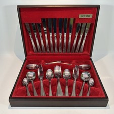 Vintage Oneida Canteeen of Cutlery Ferncrest 60 pieces