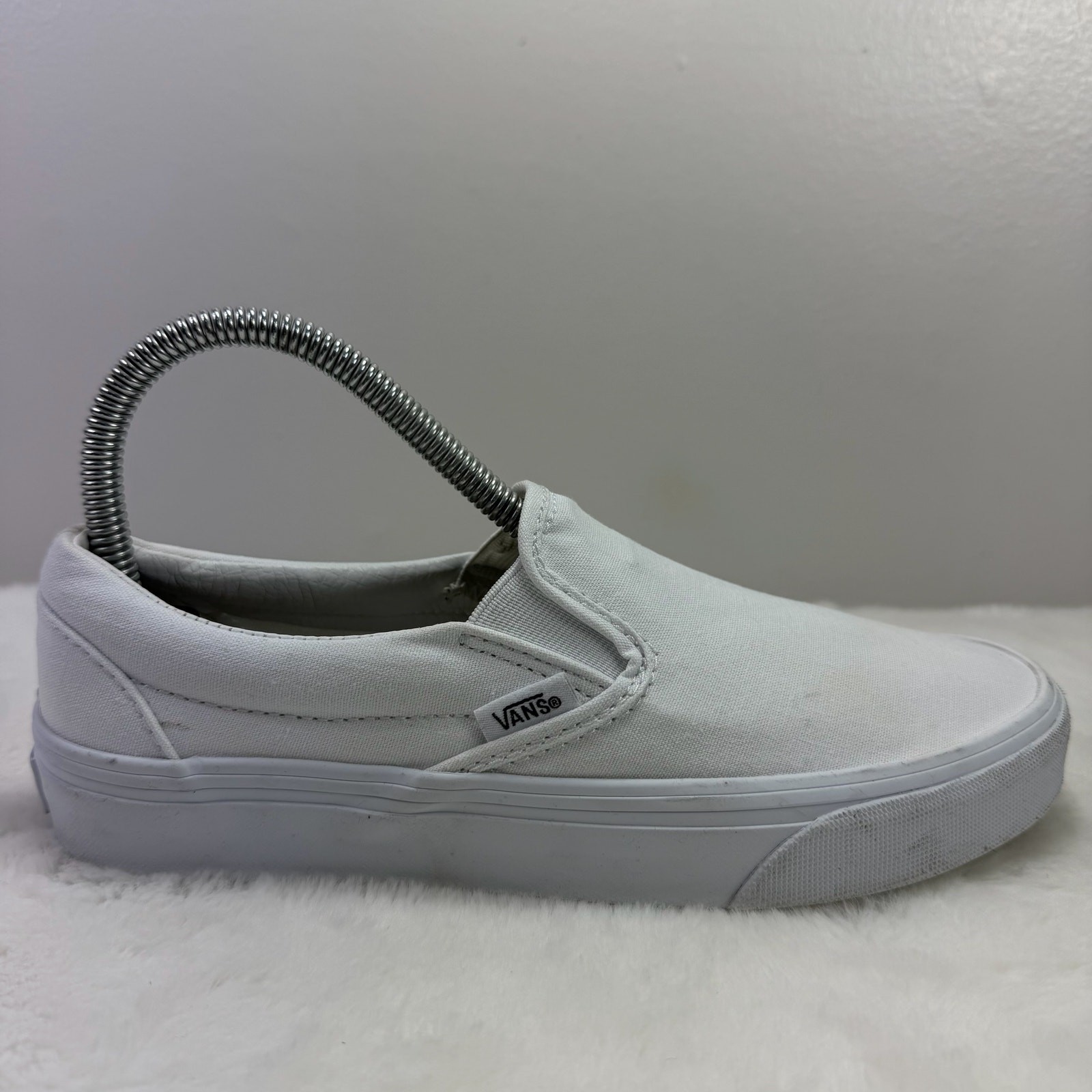 Vans Classic Slip‑On True White Women’s Size 7 Canvas Sneaker