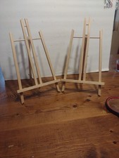 Wooden Artist Box Easel Tabletop Field/Travel Easel with art supplies in drawer