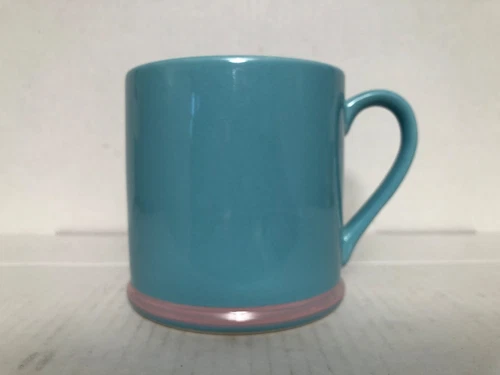 LINDT STYMEIST COLORWAYS MUG TEAL AND PINK FLAT BOTTOM
