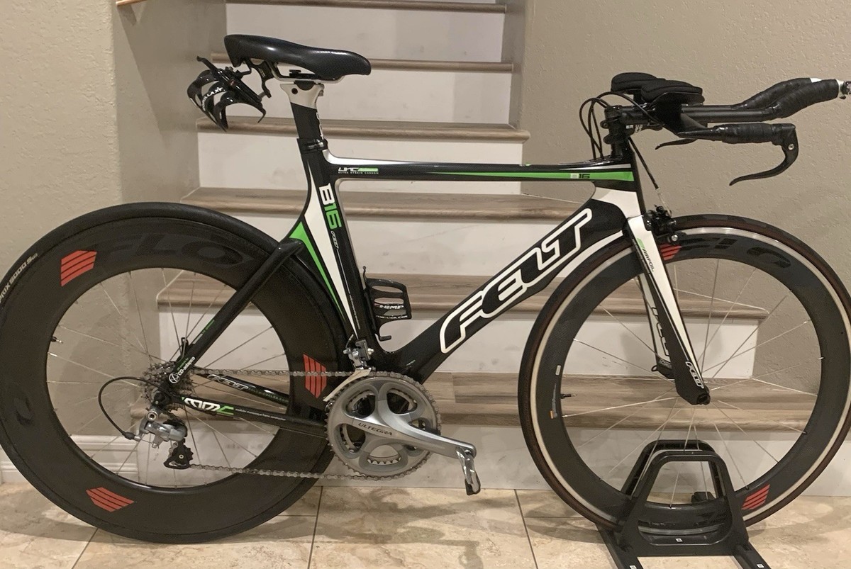 フルカーボンTT FELT B16 FELT B16 2011 Triathlon/TT Carbon Bike 54cm Shimano Ultegra Flo